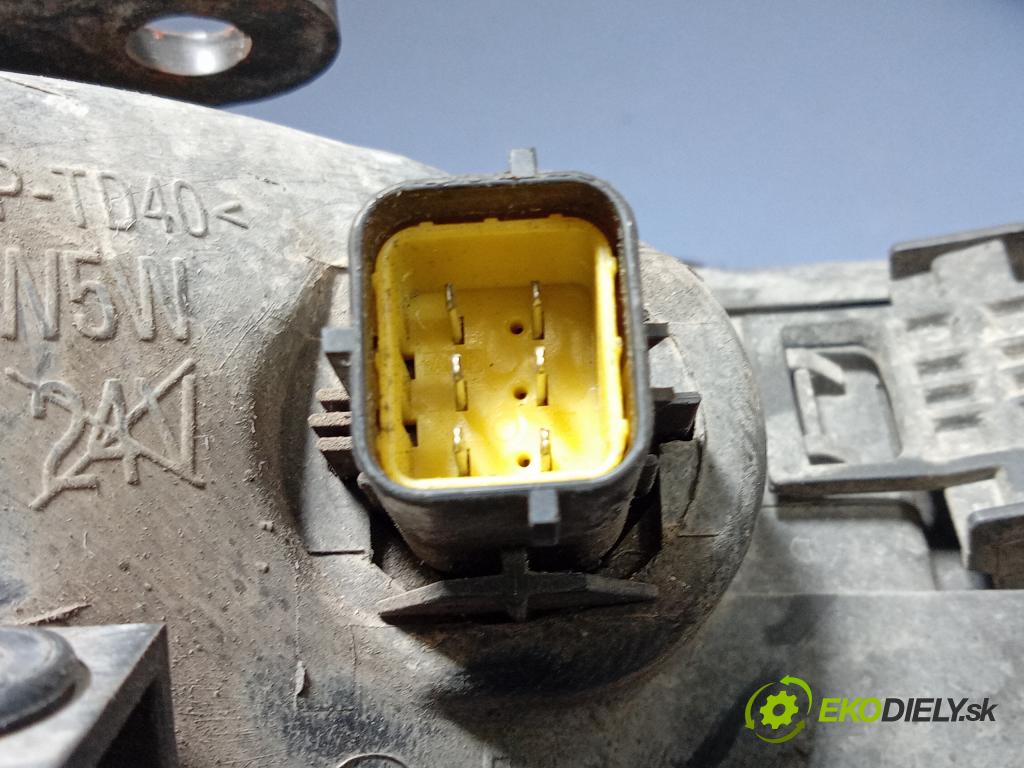 Rover 214 1998 světlo v pravo: 01