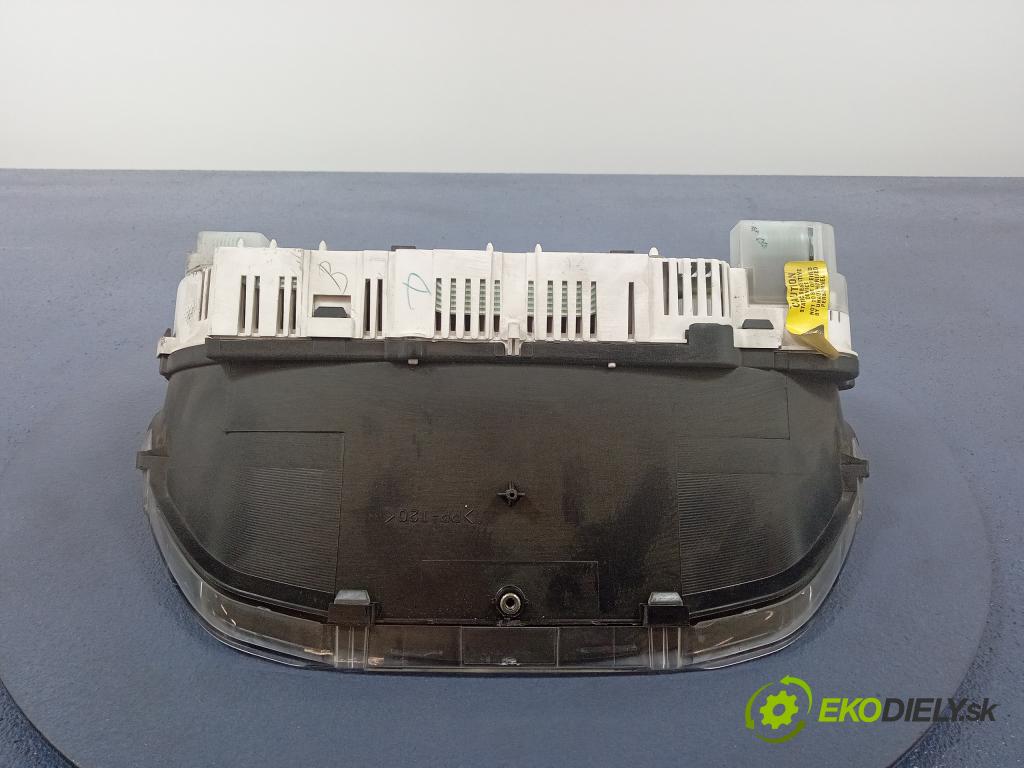 Volvo V40 2001 prístrojovka/ budíky 30621246