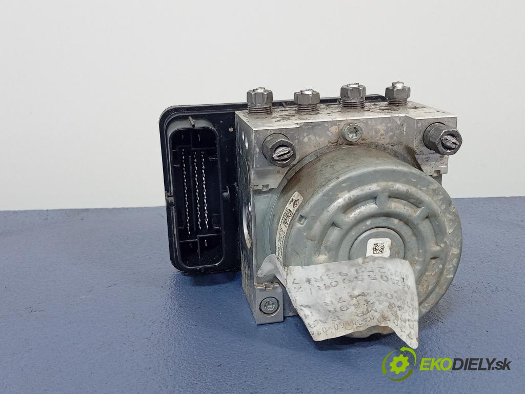 Renault Megane 2016 čerpadlo ABS x 285152-42313