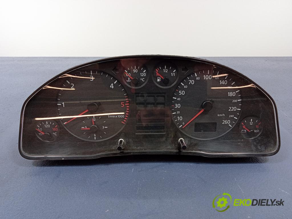 Audi A6 1999 prístrojovka/ budíky 4B0919860E