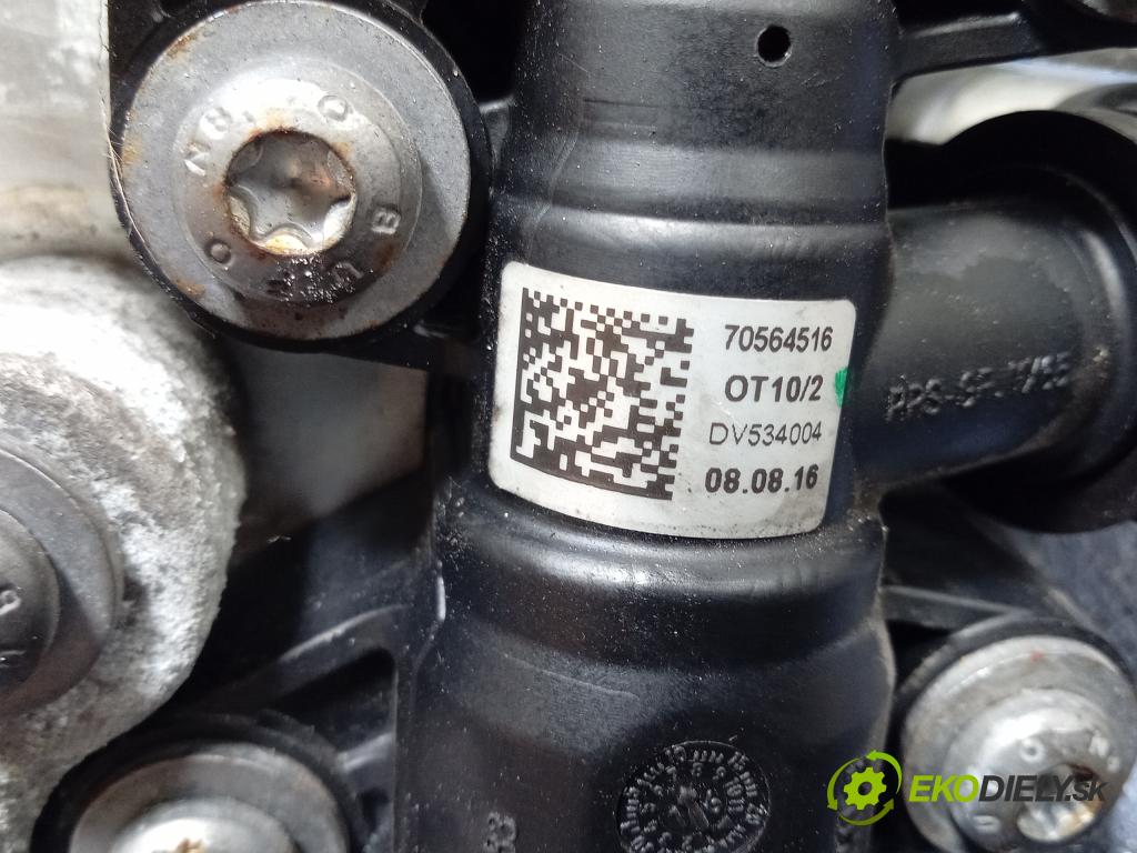 Bmw Seria 5 2017 Chladič: oleja 8514515