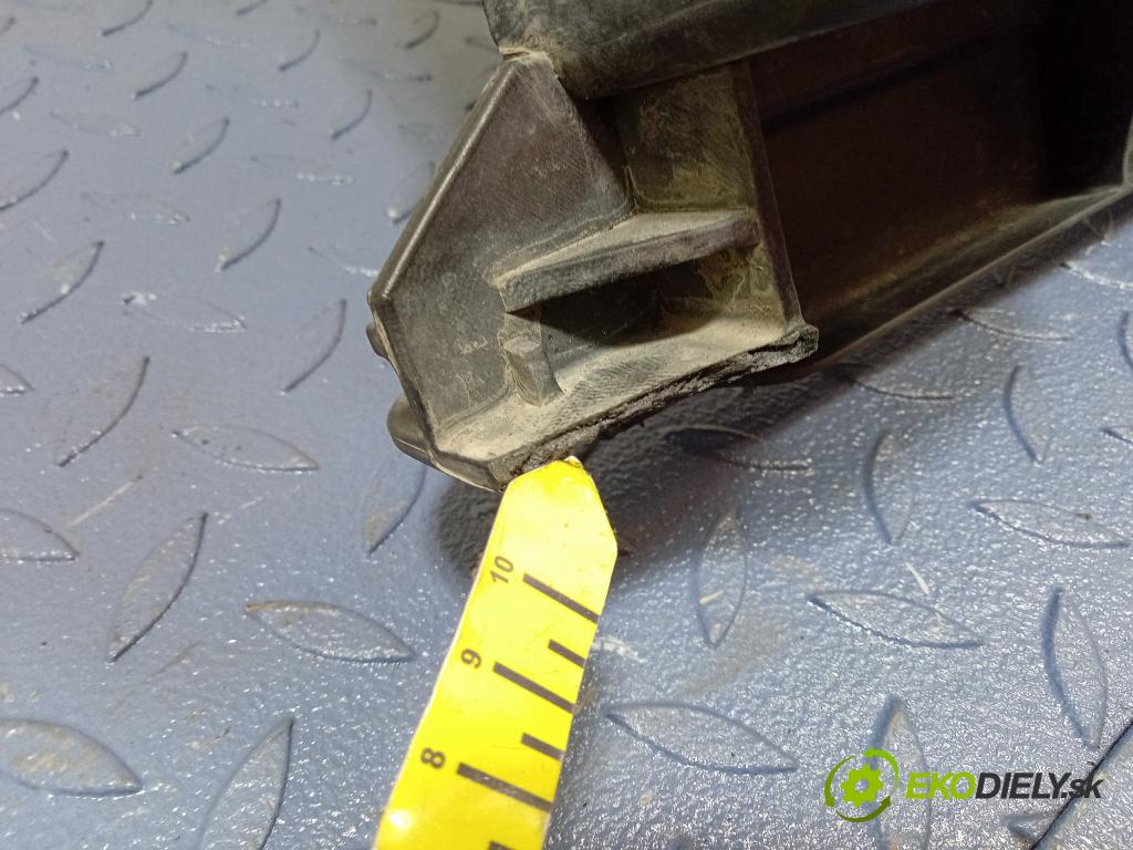 Citroen C4 2007 výztuha Čelní / stěna Přední 9652946080