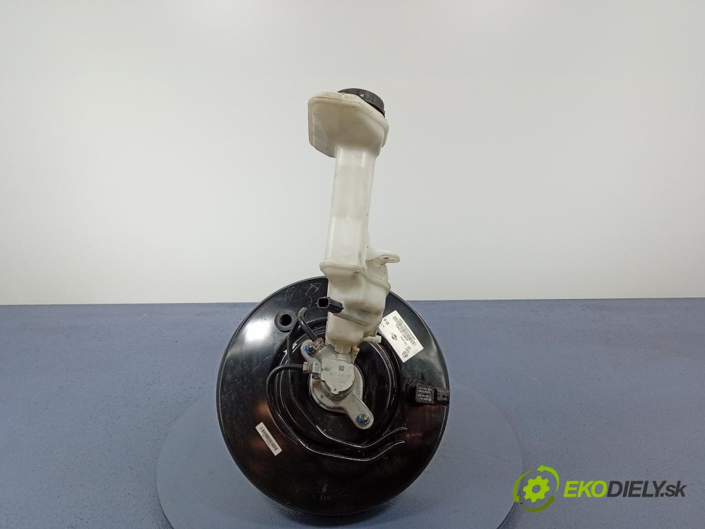 Nissan Qashqai 2015 servo Brzdní: 460074EH0A