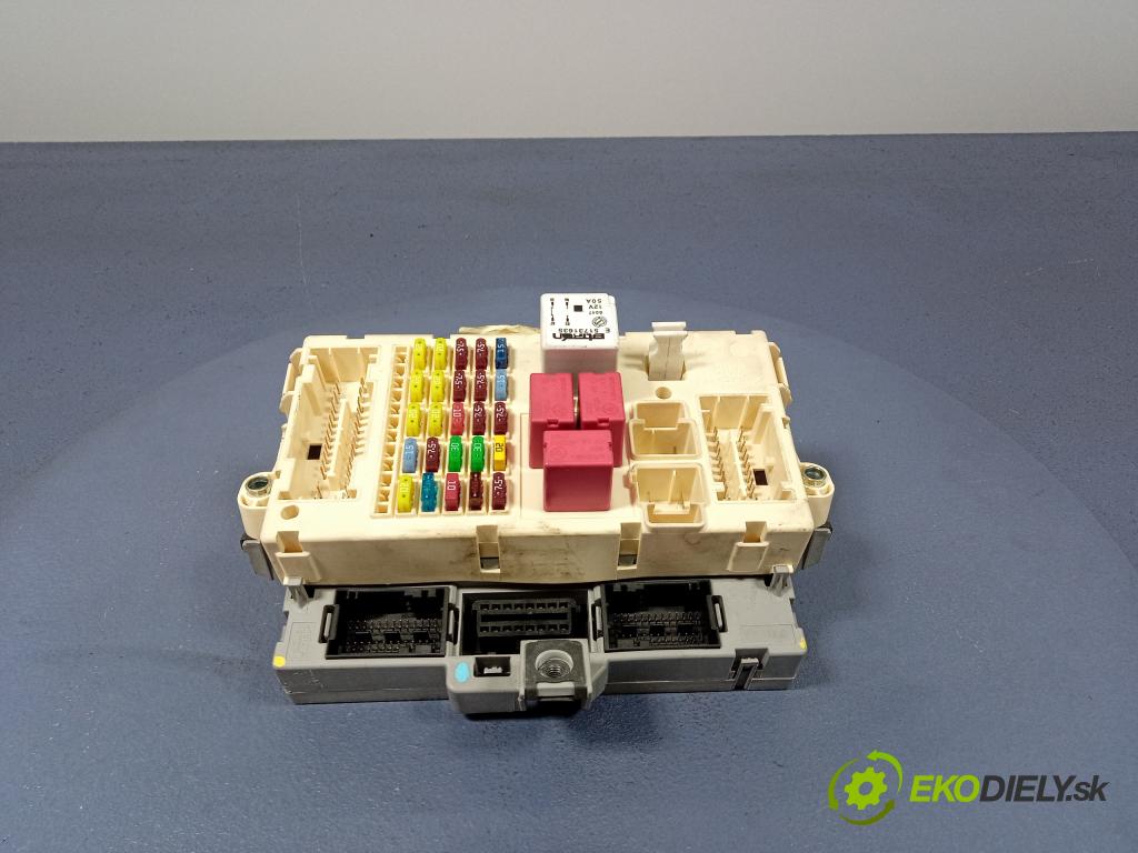 Fiat Stilo 2006 riadiaca jednotka Motor: 55204761