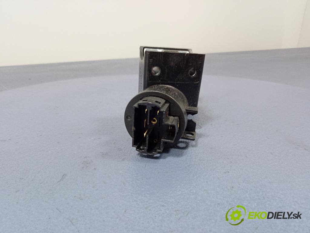 Fiat Stilo 2006 riadiaca jednotka Motor: 55204761
