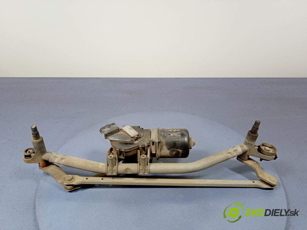 Citroen C3 2003 mechanizmus motor: Stierače: Predná časť: 01