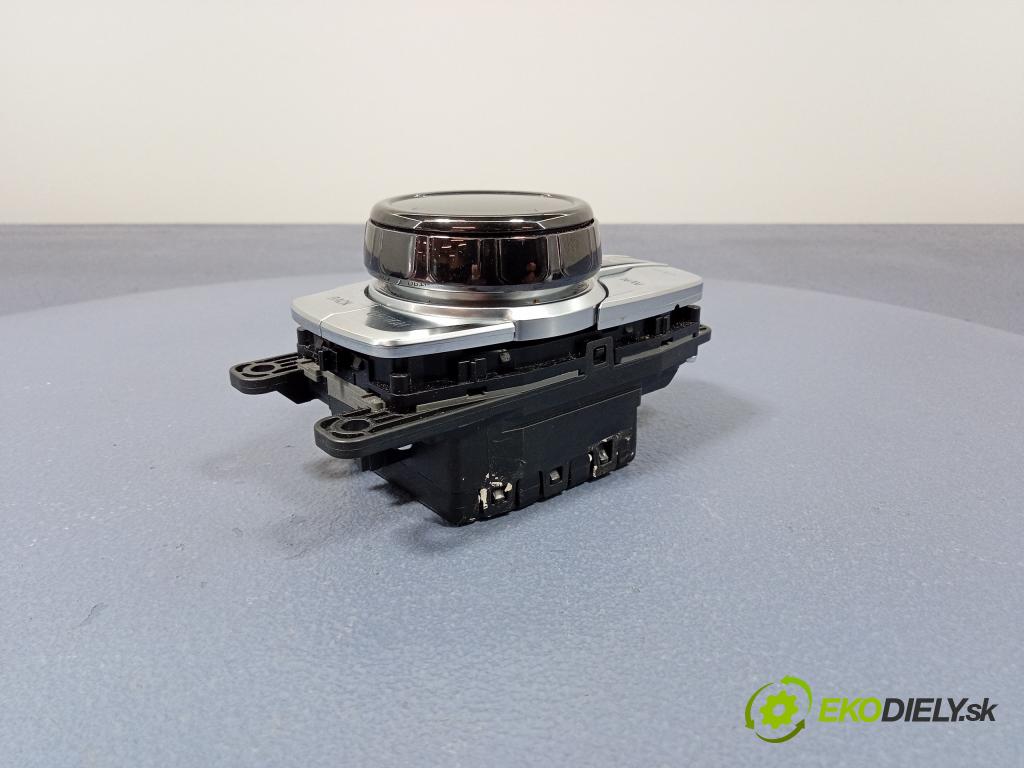 Bmw Seria 7 2016 prepínač Rádio: Navigacia: 6821893