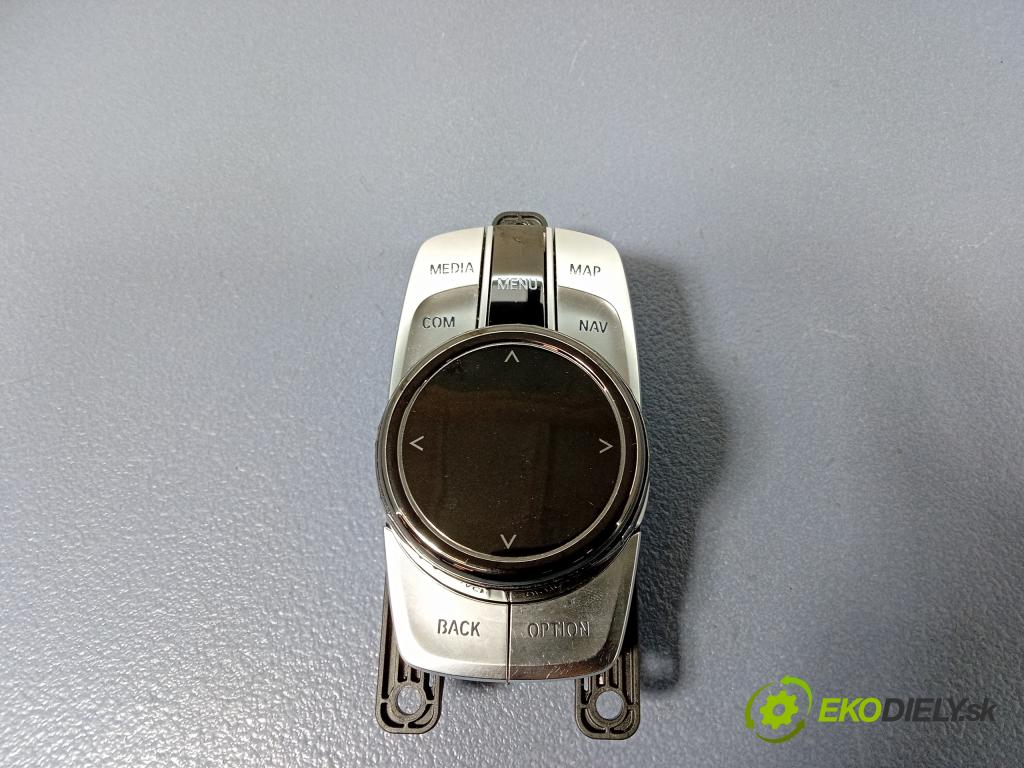 Bmw Seria 7 2016 prepínač Rádio: Navigacia: 6821893
