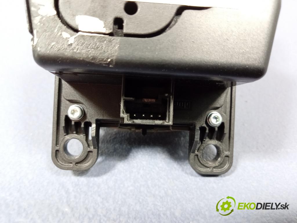 Bmw Seria 7 2016 prepínač Rádio: Navigacia: 6821893