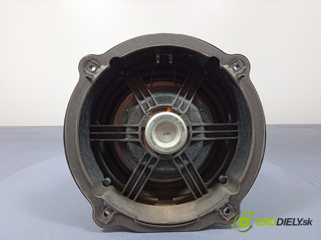 Audi Q7 2009 Reproduktor / Subwoofer: 4L0035415B
