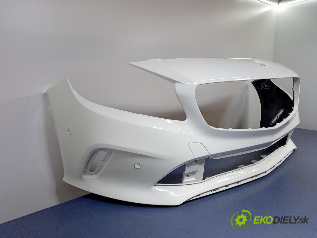 Mercedes A-klasa 0 nárazník Přední A176885362