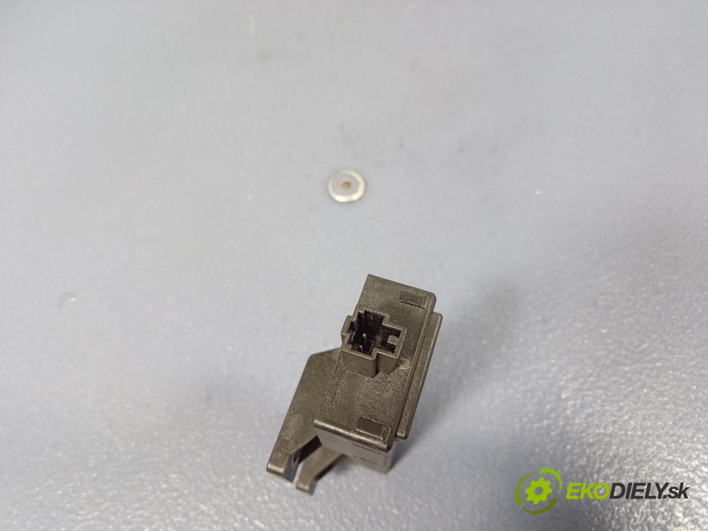 Audi Q7 2009 Antena 4F0907247A