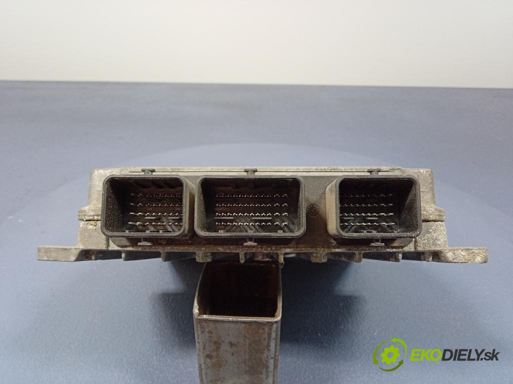 Peugeot Partner 2003 riadiaca jednotka Motor: 9649063480
