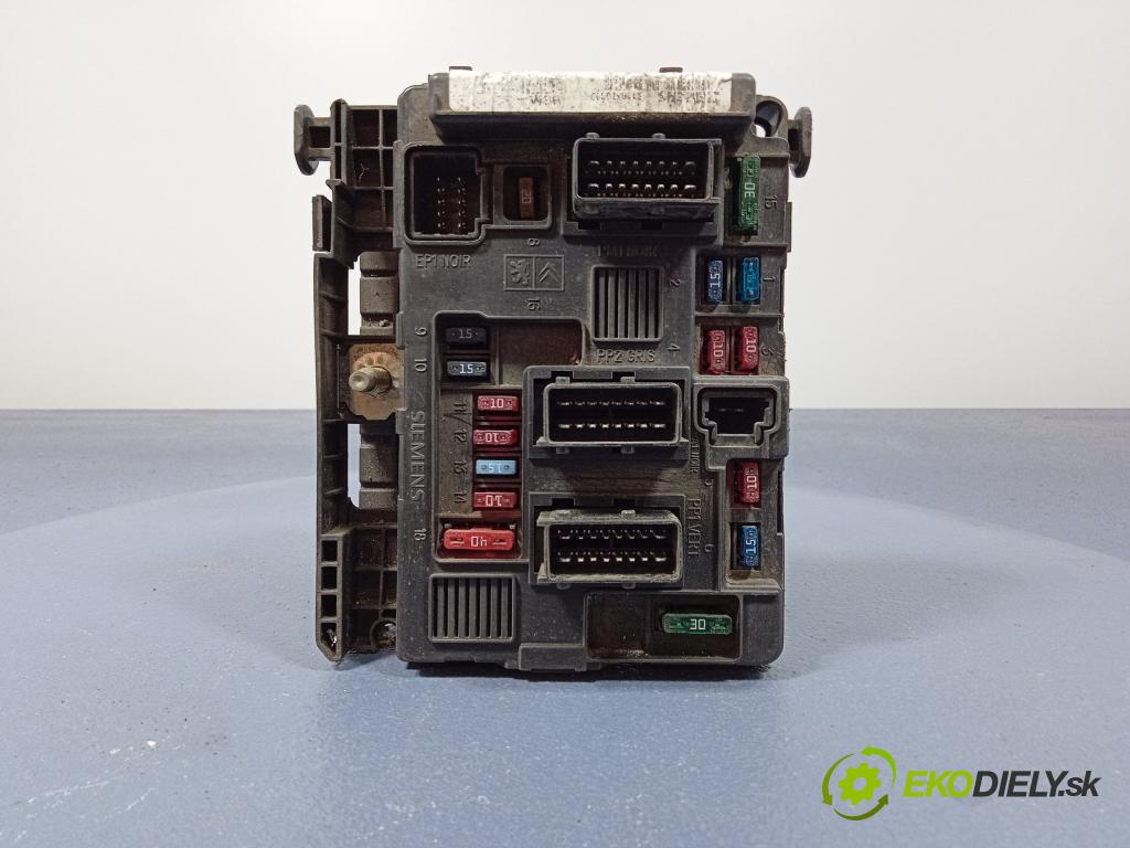 Peugeot Partner 2003 skříňka Pojistky 964349888