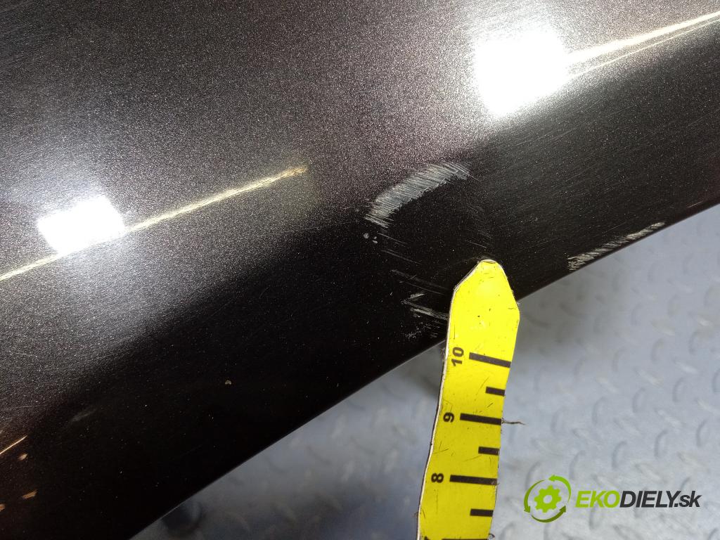 Audi Q7 2009 Blatník Přední v pravo: 01