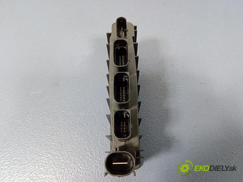 Bmw Seria 2 2020 riadiaca jednotka 8661071