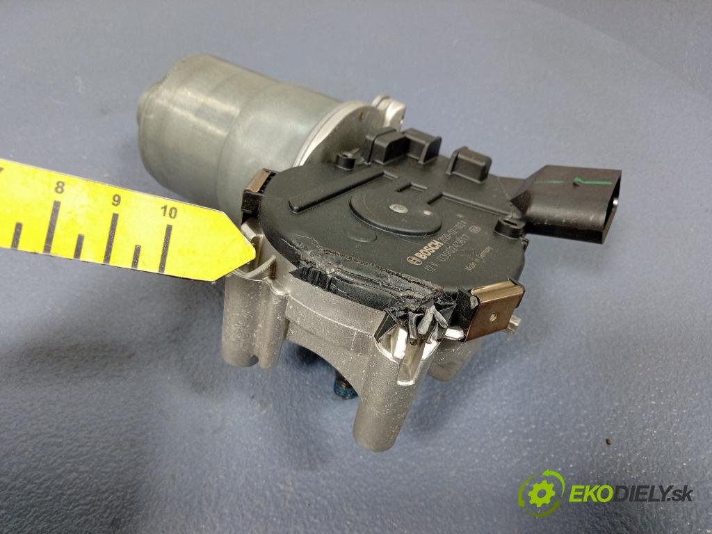 Bmw Seria 2 2020 mechanizmus motor: Stierače: Predná časť: 0390243617