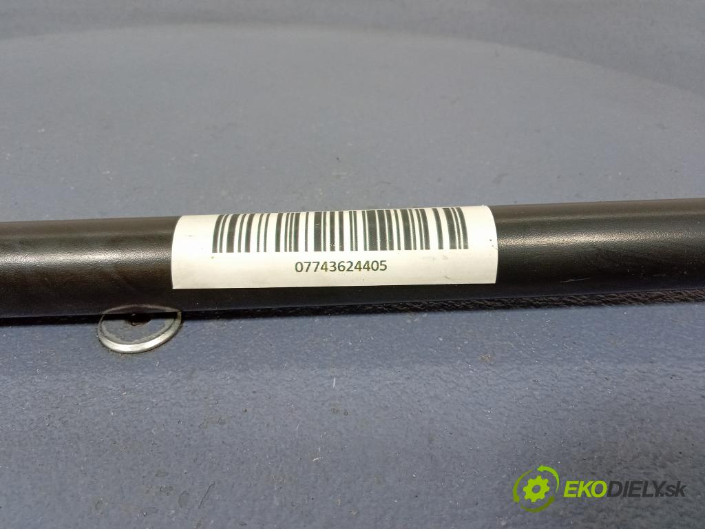 Bmw Seria 2 2020 výztuha Čelní / stěna Přední 7436244