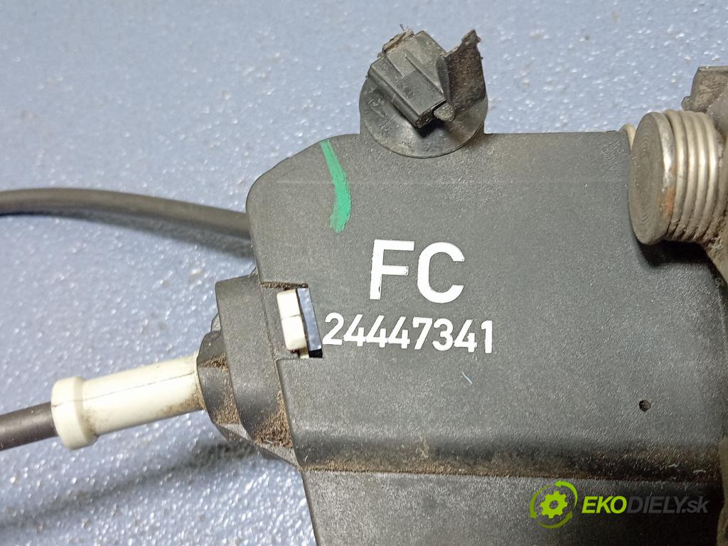Opel Signum 2005 zámek dveře Přední v pravo: 24447341