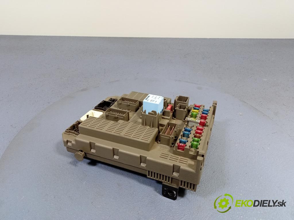 Citroen C5 2002 skrinka Poistky: 9646226880