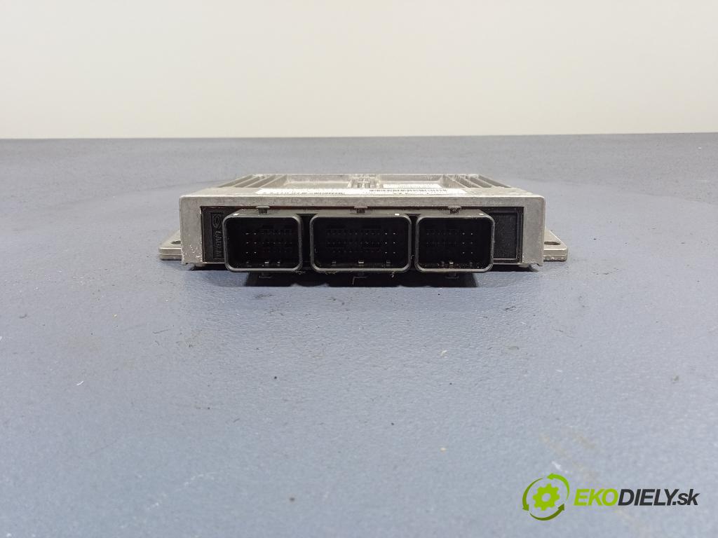 Citroen C5 2002 riadiaca jednotka Motor: 9643786680