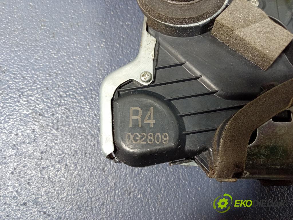 Lexus IS 2007 zámek dveře Přední Levý: A046698