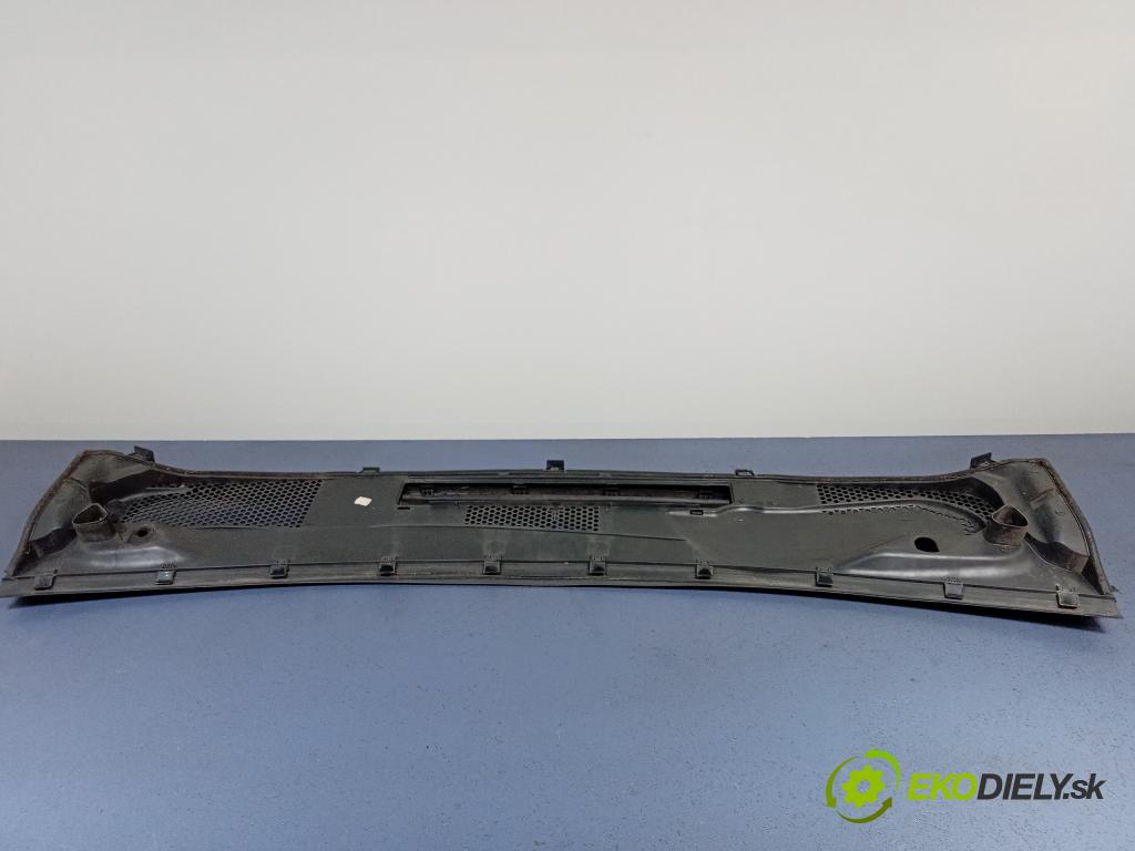 Mercedes A-klasa 2005 torpédo A1698300013