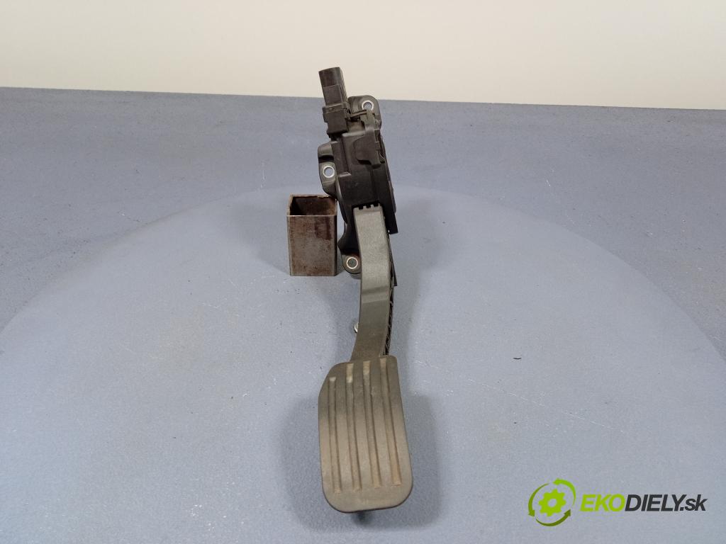 Ford Mondeo 2009 Pedál: Plyn: 6G92-9F836-RC