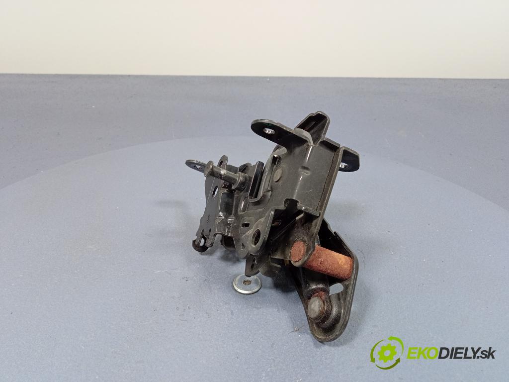 Bmw Seria 7 0 zámek masky: 7183761