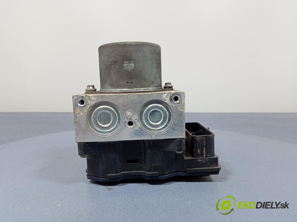 Ford Mondeo 2009 čerpadlo ABS x 8G91-2C405-AB