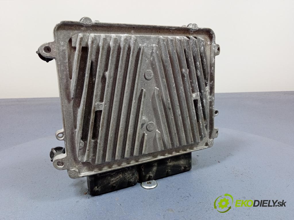 Mercedes Cl 2009 riadiaca jednotka Motor: 0261209347
