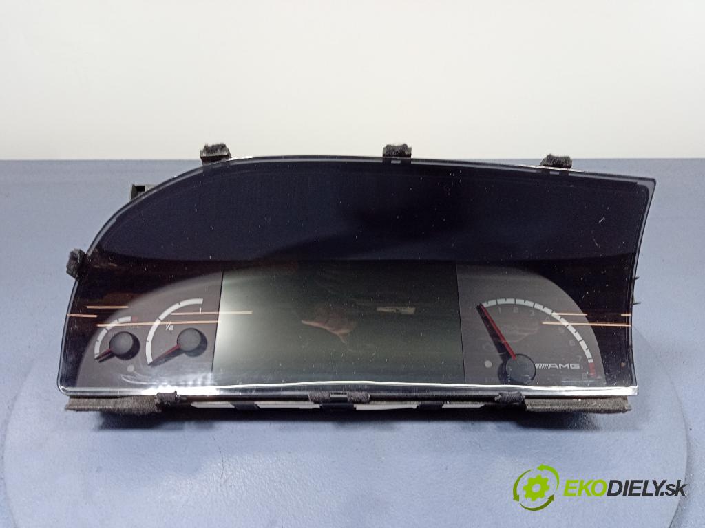 Mercedes Cl 2009 prístrojovka/ budíky 0263650144