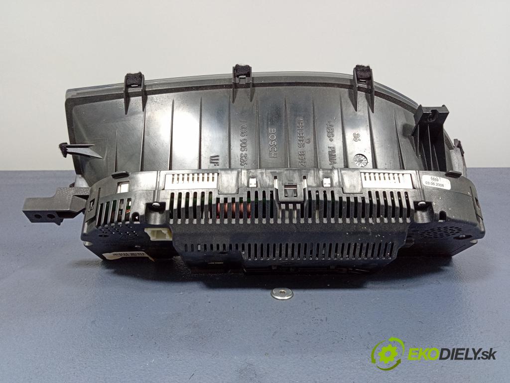 Mercedes Cl 2009 prístrojovka/ budíky 0263650144