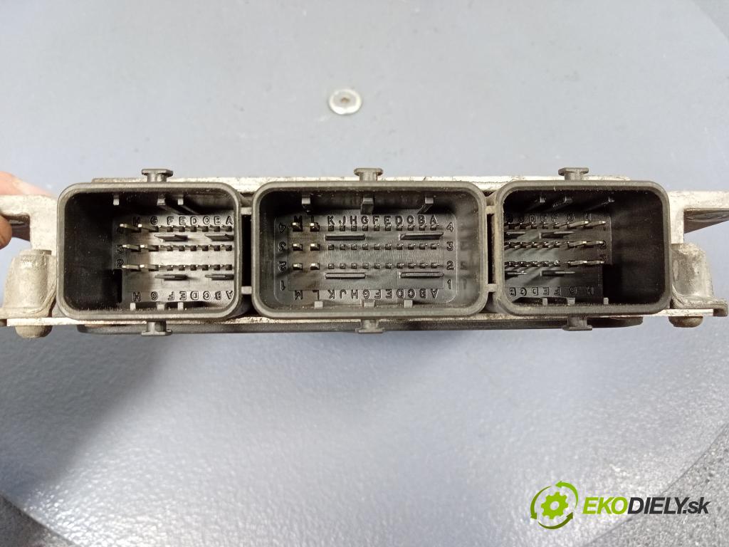 Peugeot 206 2001 riadiaca jednotka Motor: 9642423780