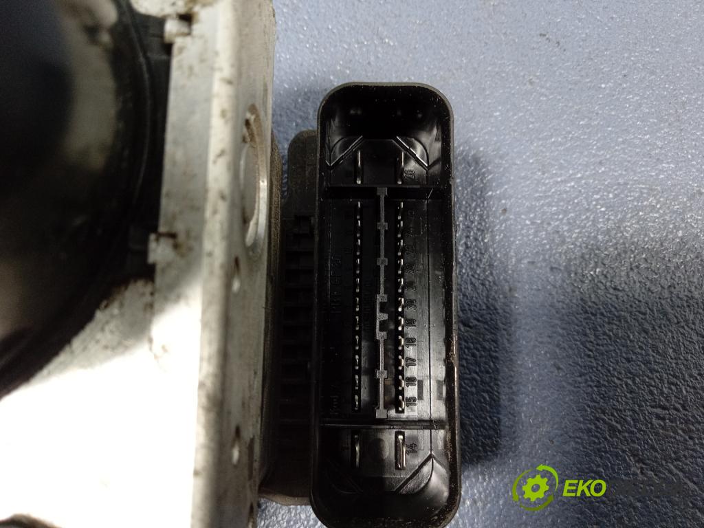 Ford Focus 2005 čerpadlo ABS x 10.0970-0124.3