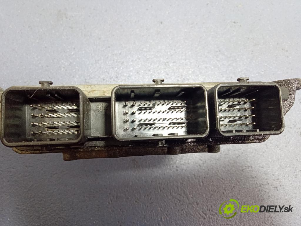 Ford Fusion 2002 riadiaca jednotka Motor: 2N1A-12A650-AD
