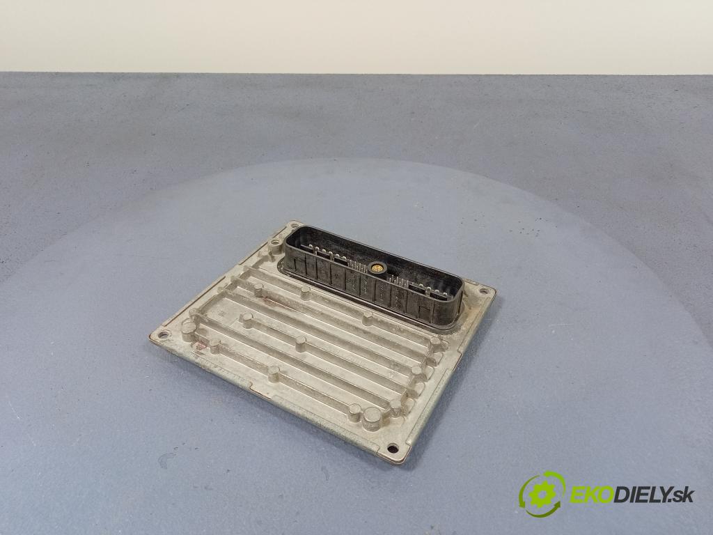 Ford Focus 2005 riadiaca jednotka Motor: 7M51-12A650-KA