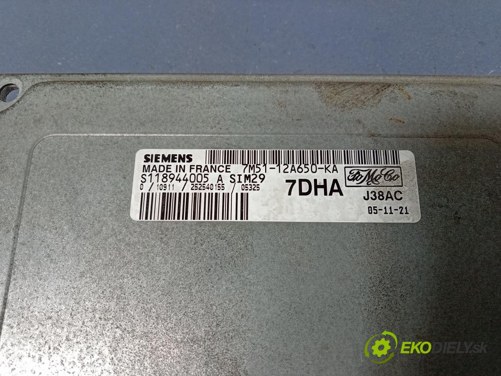 Ford Focus 2005 riadiaca jednotka Motor: 7M51-12A650-KA