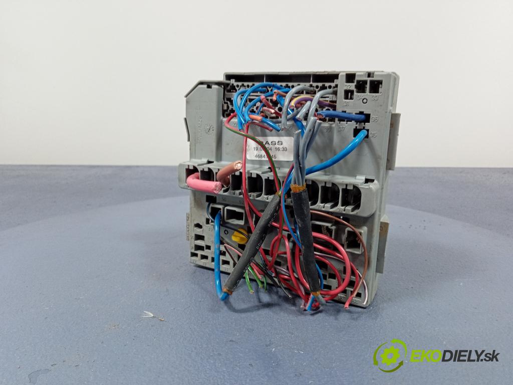 Fiat Panda 2004 skříňka Pojistky 46841645