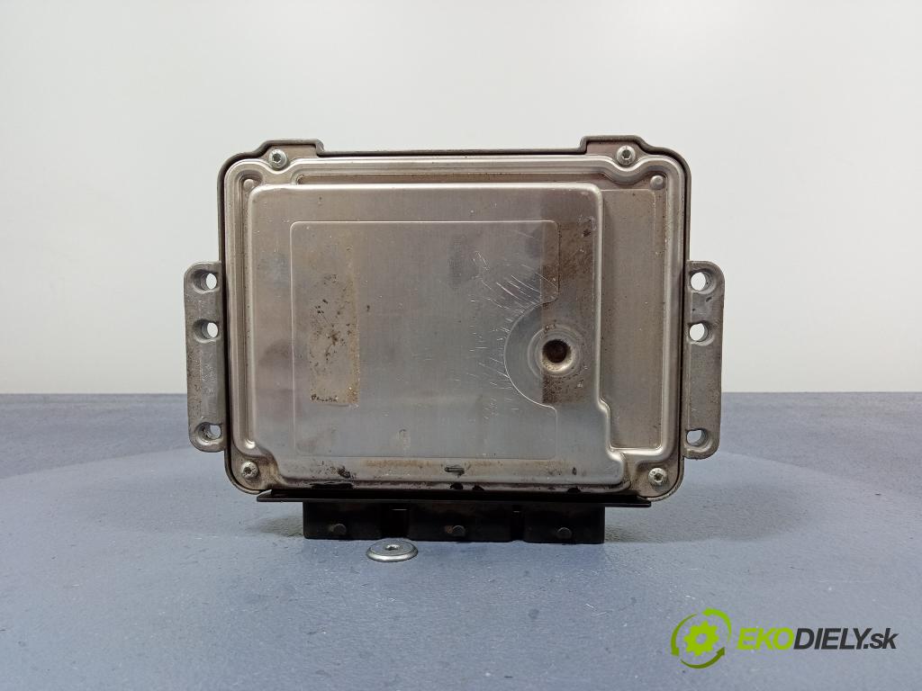 Peugeot 407 2004 riadiaca jednotka Motor: 9656974680
