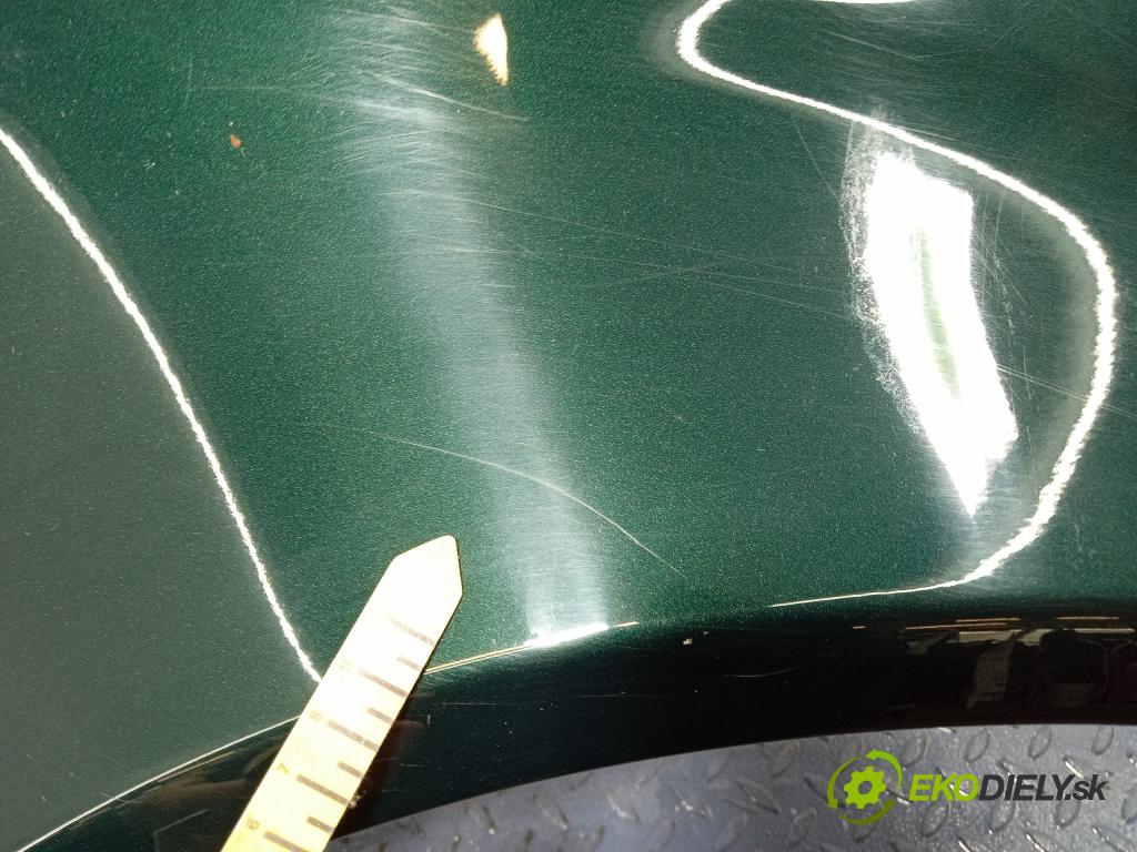 Mercedes A-klasa 2003 Blatník Přední v pravo: 01