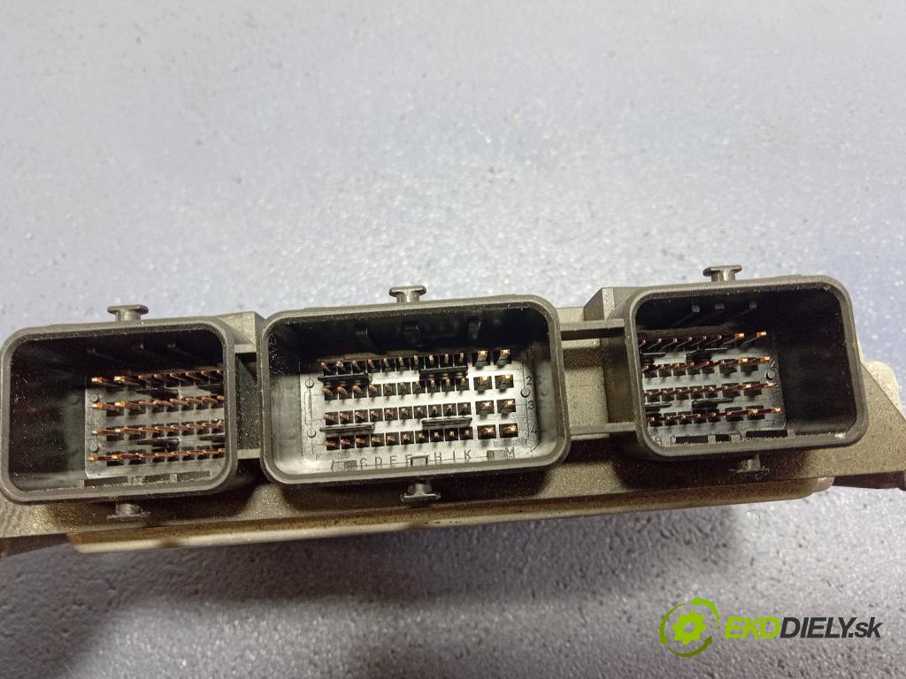 Peugeot 307 2003 riadiaca jednotka Motor: 9647785580