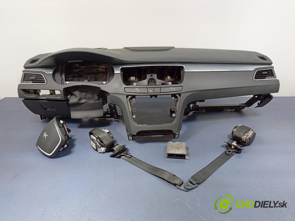 Peugeot 508 2014 kokpit,pristrojová doska Distribúcia: 01