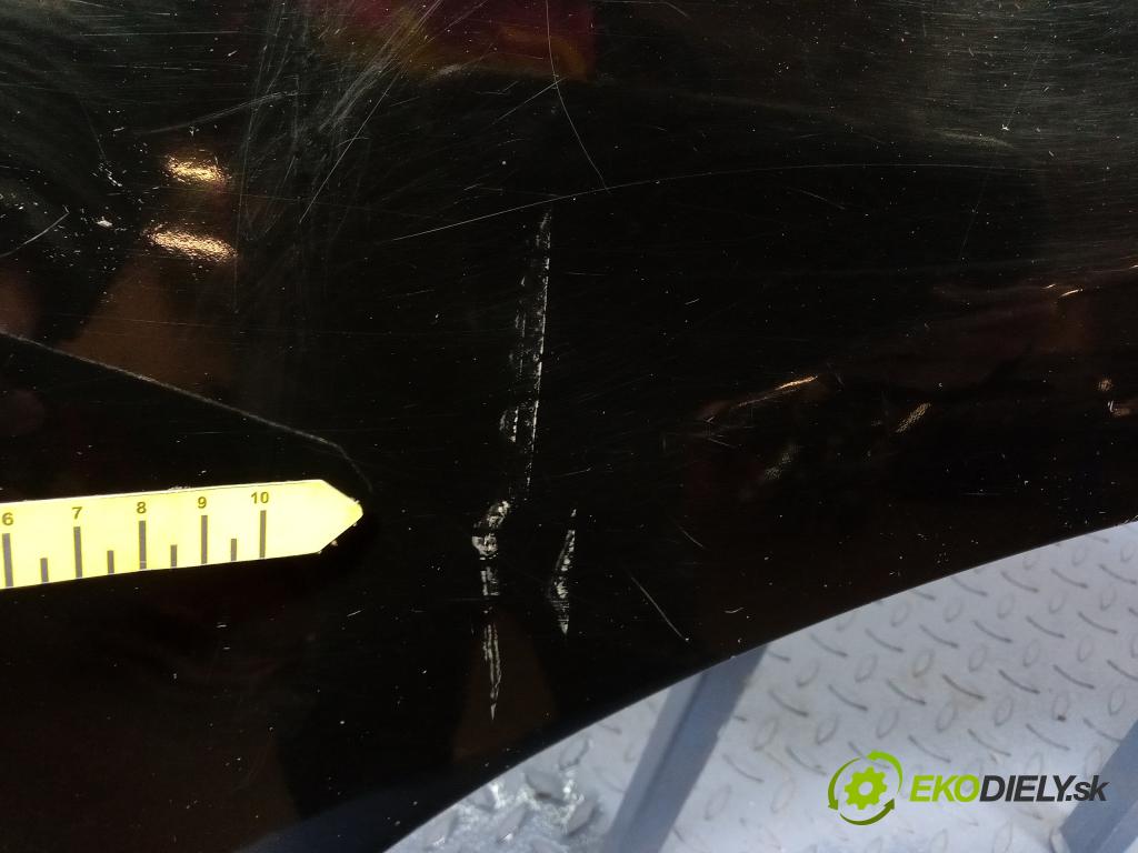 Peugeot 508 2014 Blatník Přední v pravo: 01