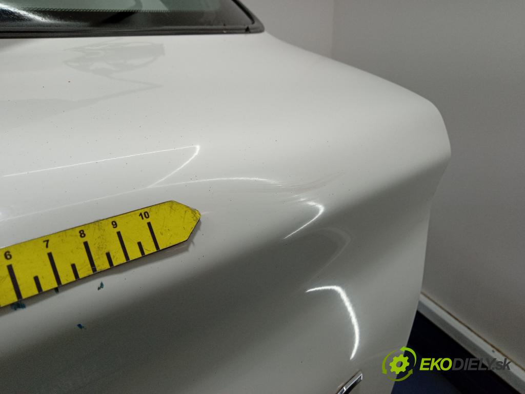 Honda Civic 1999 zadní dveře kufra: Kufr 01