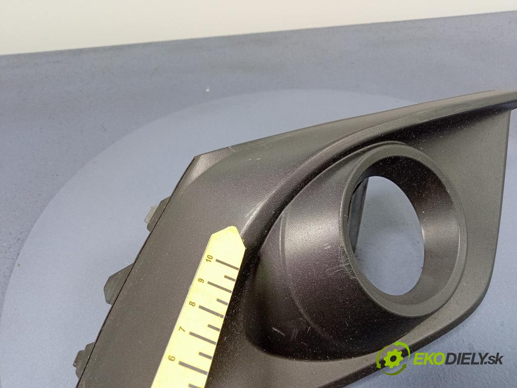 Mazda 3 2015 lišta narazník BJS8-50C11