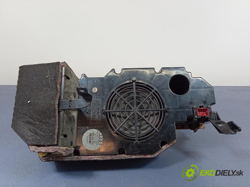 Audi A6 2003 Reproduktor: Subwoofer: 4B9035382