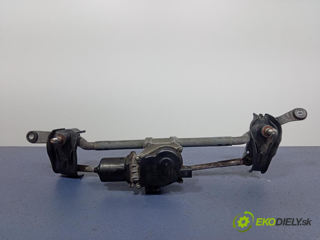 Mazda 3 2015 mechanizmus motor: Stierače: Predná časť: BJS76737X