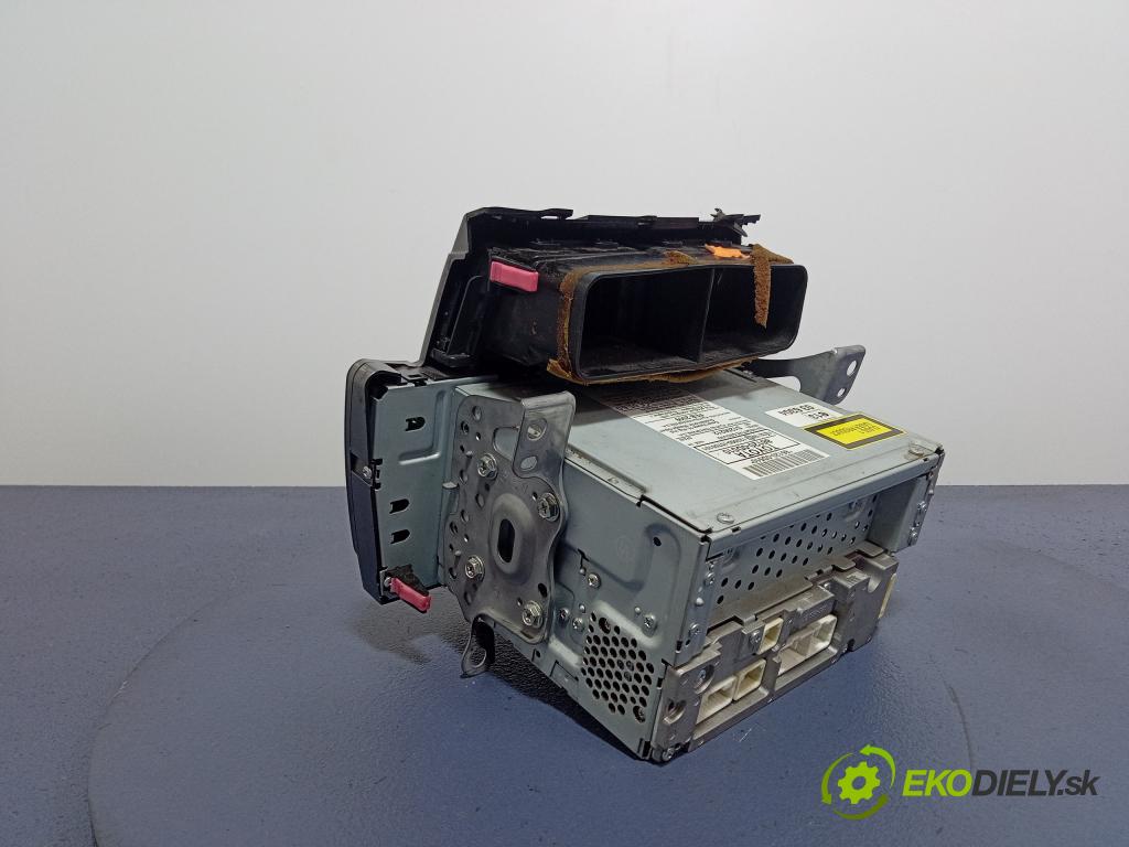 Toyota Yaris 2009 Radio I Navigácia: 86120-0D510