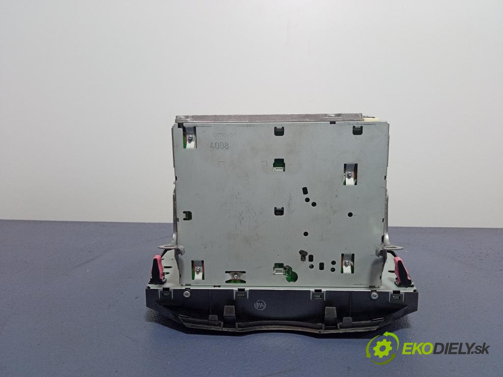 Toyota Yaris 2009 Radio I Navigácia: 86120-0D510